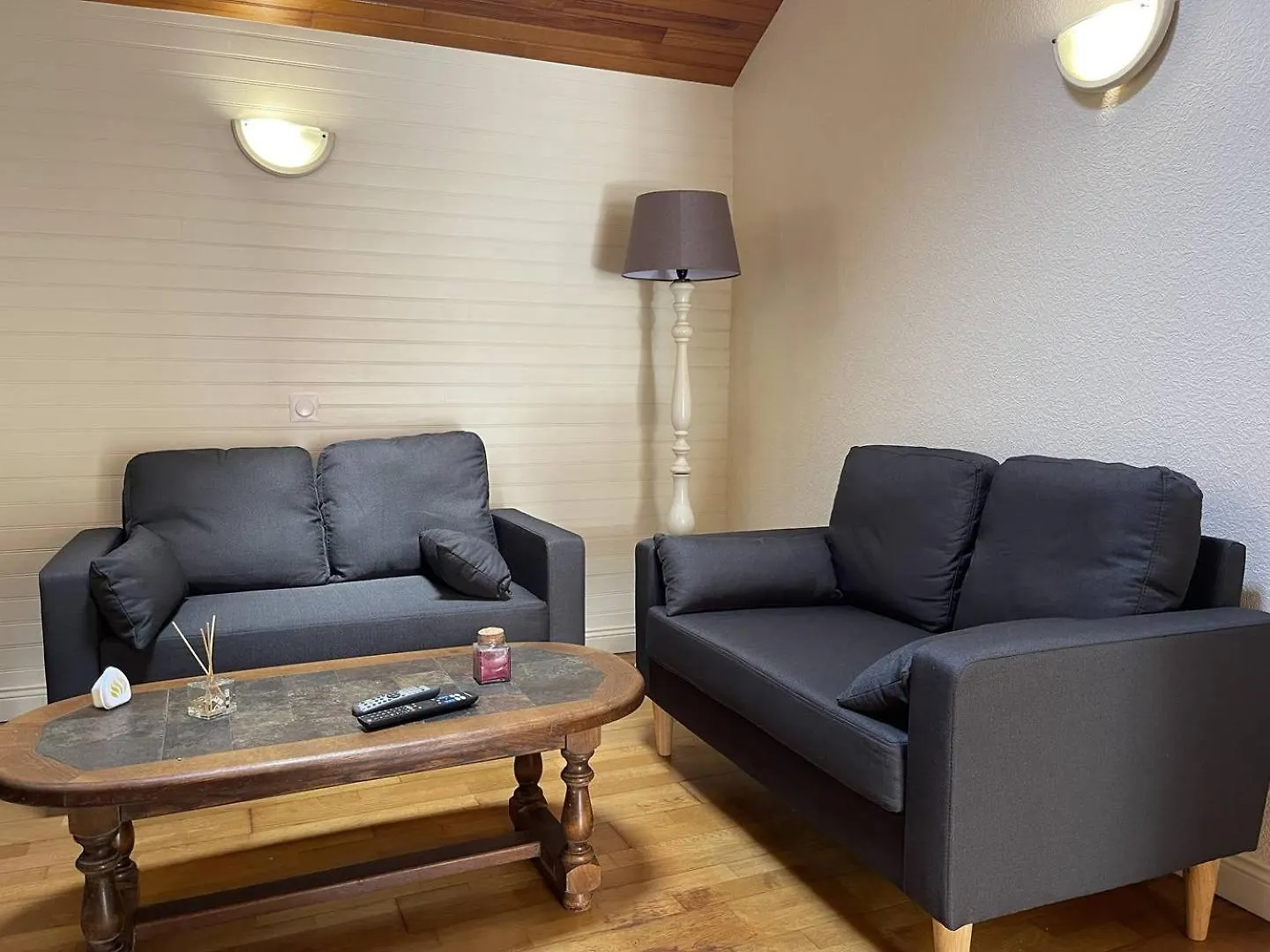 Villa Maison Vue Sur Mer Avec Jardin Wifi Au Port De Ploumanac'H A Perros-Guirec - Ref 325